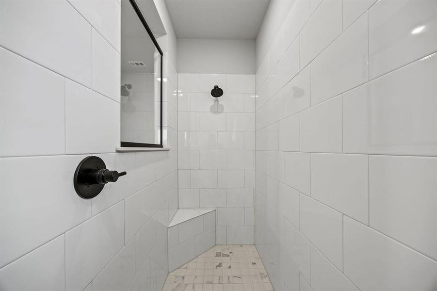 28-web-or-mls-1422-red-clover-ave