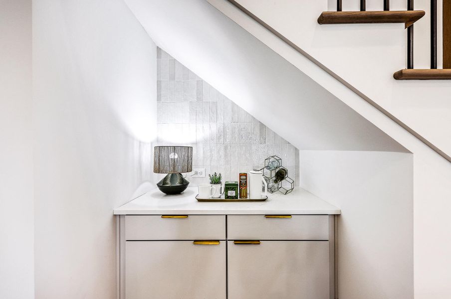 Close-up of interior finishes inside a home in , Charleston (Image 18).