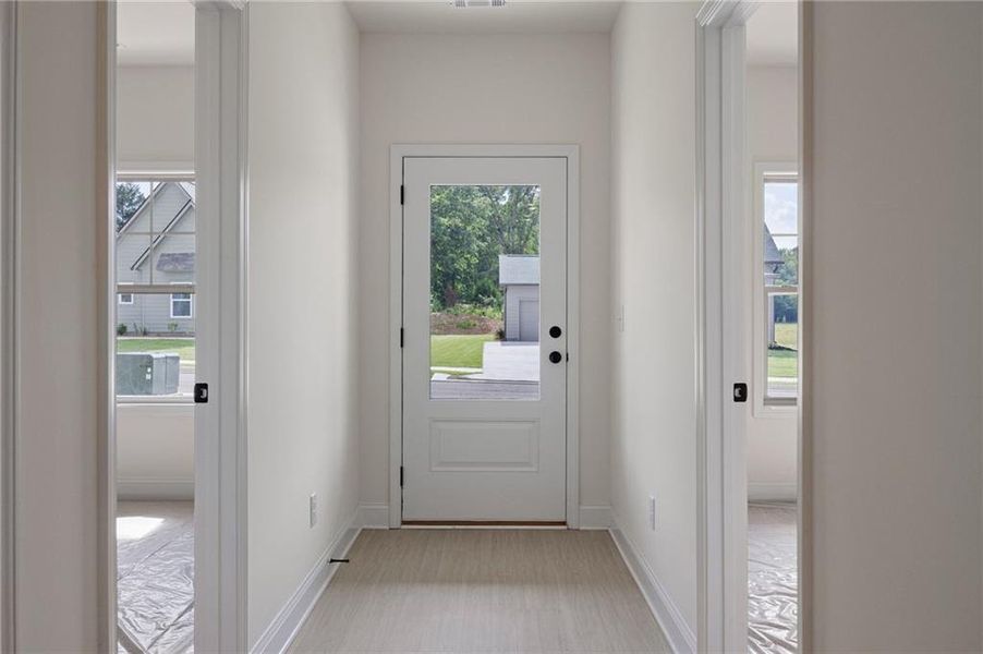 Spacious, unfurnished interior of a new home in , Carrollton (Image 23).