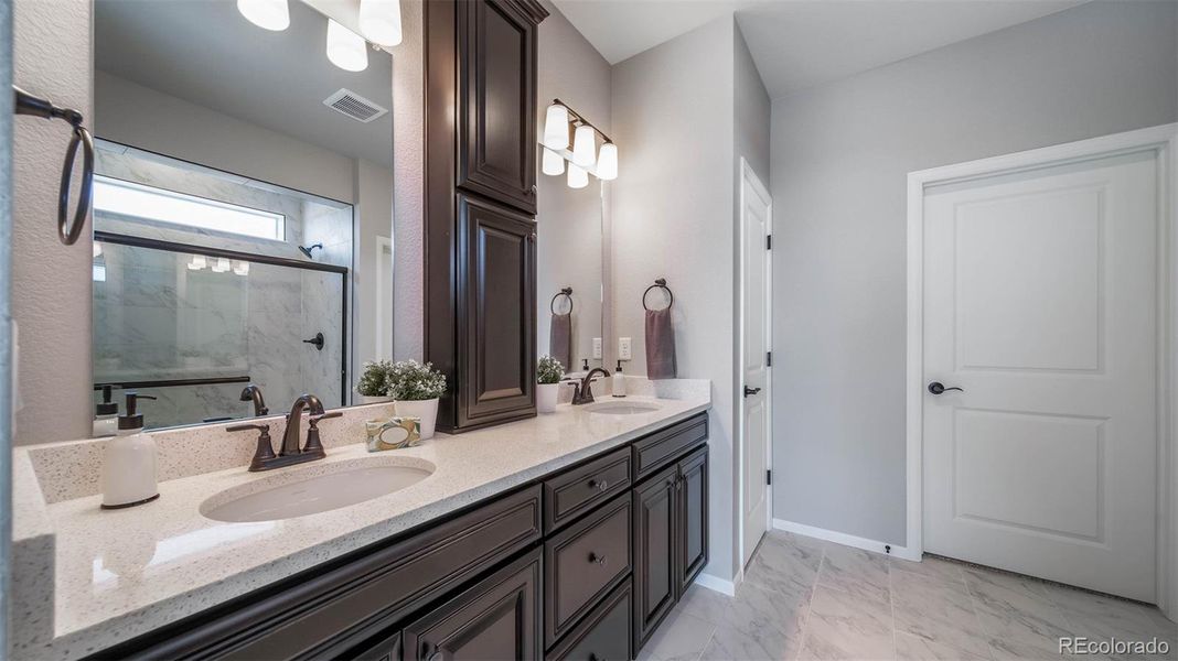 Furnished interior view inside a new home in , Aurora (Image 20).