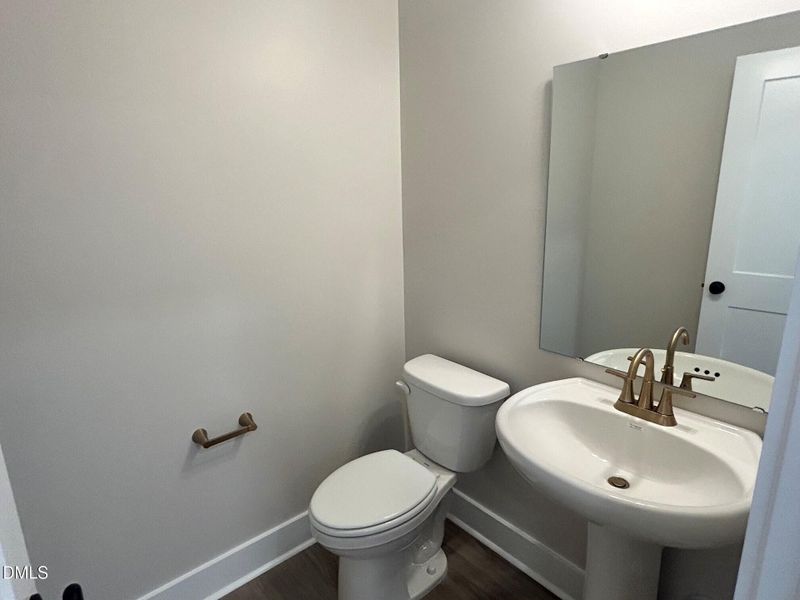 Lot 100 Powder Room