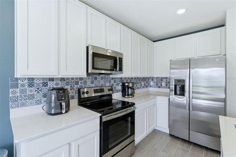 Furnished interior view inside a new home in Vineland Reserve, Osteen (Image 17).