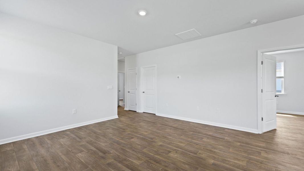 Representative unfurnished interior of a home built from the LEWIS by D.R. Horton in North Shore, Summerton (Image 14). Representative unfurnished interior of a home built from the LEWIS by D.R. Horton in North Shore, Summerton (Image 14).