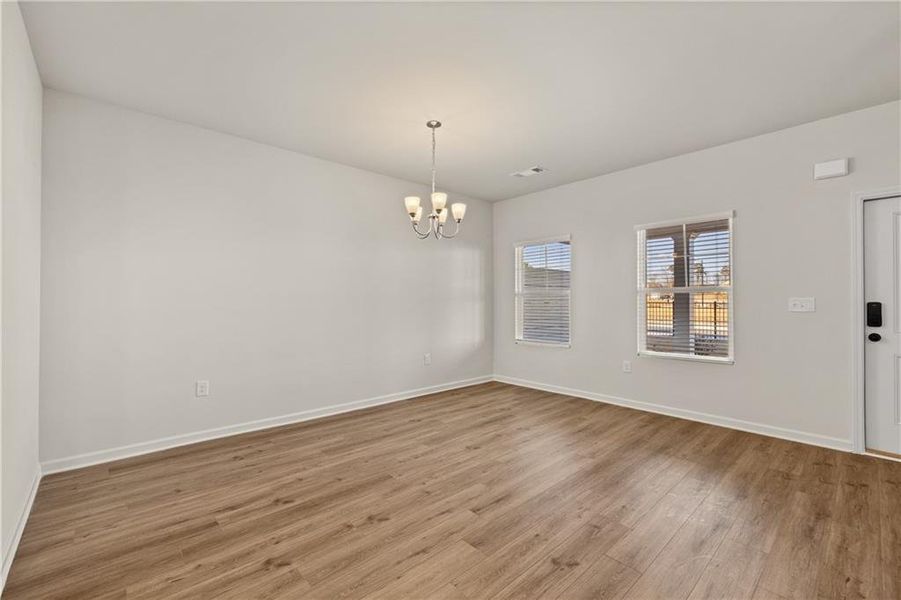 Spacious, unfurnished interior of a new home in Lake Carlton, Loganville (Image 15).
