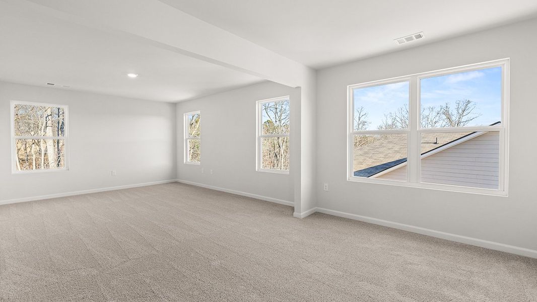 Spacious, unfurnished interior of a new home in Liberty Crossing, Braselton (Image 19).