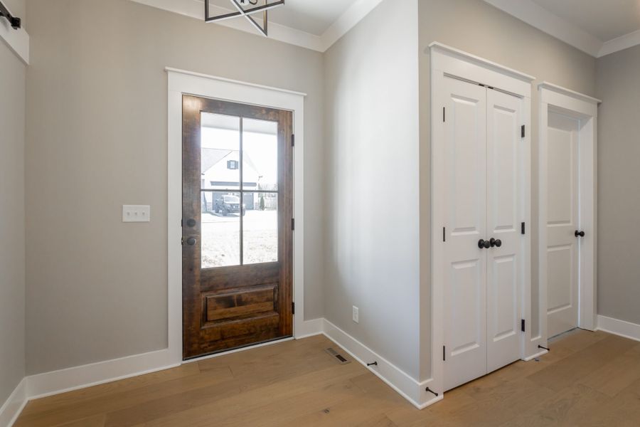 Representative unfurnished interior of a home built from the Autumnbrook A by Riverstone Construction, LLC in Pine Ridge, Soddy-Daisy (Image 24).