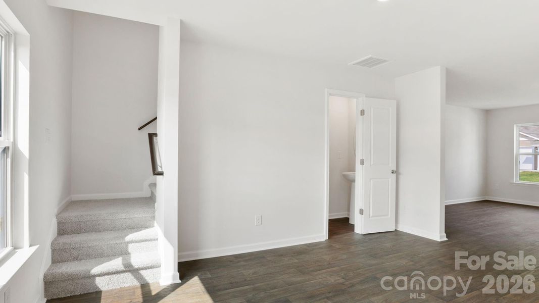 Spacious, unfurnished interior of a new home in Wildbrook Village, Waynesville (Image 17).