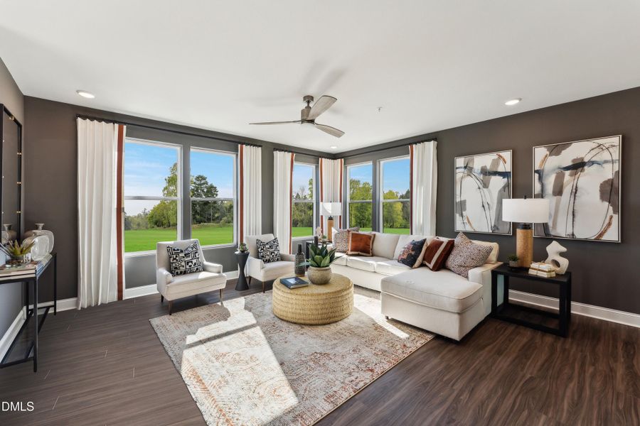 Julianne Family Room 2