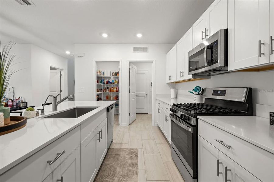 Furnished interior view inside a new home in Connerton, Land O' Lakes (Image 15).