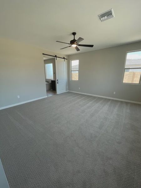 Spacious, unfurnished interior of a new home in Acacia at Santana, Yuma (Image 5). Spacious, unfurnished interior of a new home in Acacia at Santana, Yuma (Image 5).
