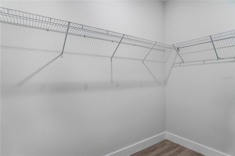 Spacious, unfurnished interior of a new home in , Citrus Springs (Image 24).
