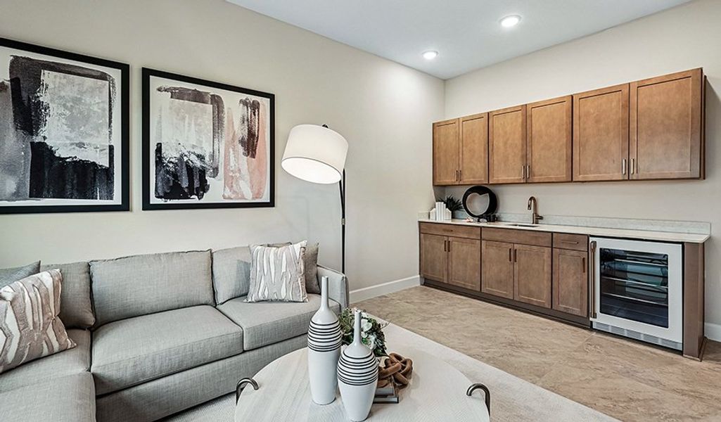 Darius-K786-RyeManor Suite