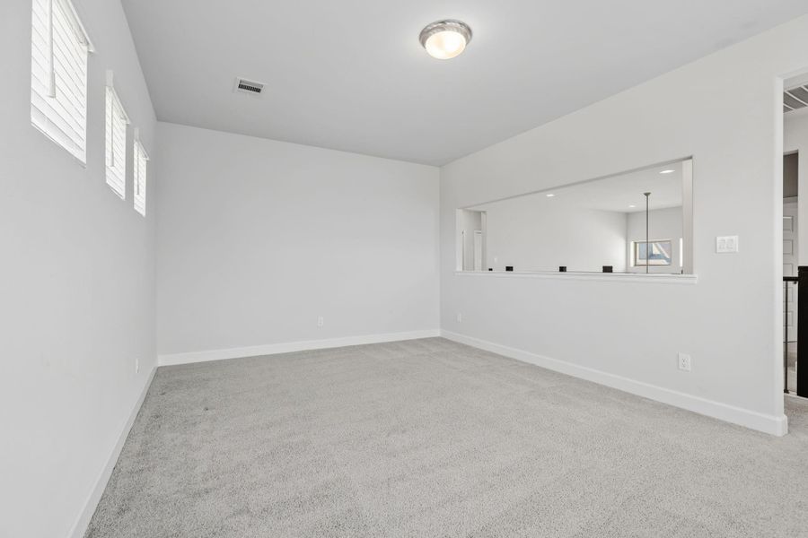 Spacious, unfurnished interior of a new home in Cane Island 50', Katy (Image 43). Spacious, unfurnished interior of a new home in Cane Island 50', Katy (Image 43).