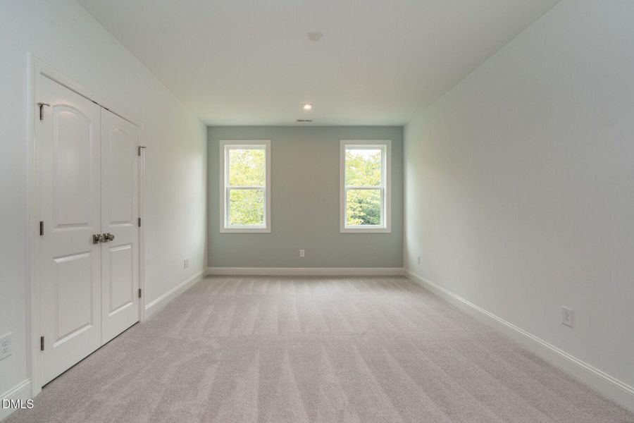 032-1920x1080-fourth-bedroom 032-1920x1080-fourth-bedroom