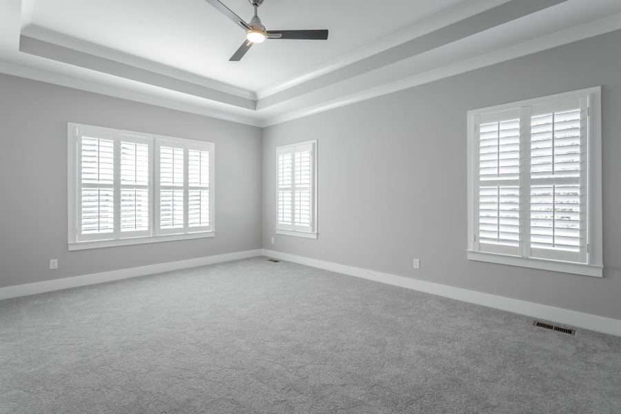 Representative unfurnished interior of a home built from the Autumnbrook B by Riverstone Construction, LLC in Pine Ridge, Soddy-Daisy (Image 18).
