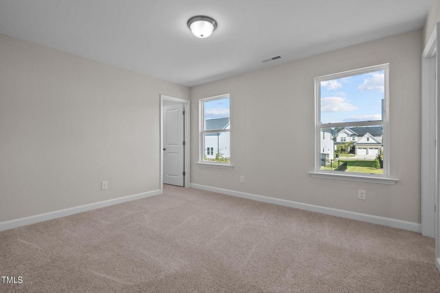 Spacious, unfurnished interior of a new home in Glenmere, Knightdale (Image 135). Spacious, unfurnished interior of a new home in Glenmere, Knightdale (Image 135).