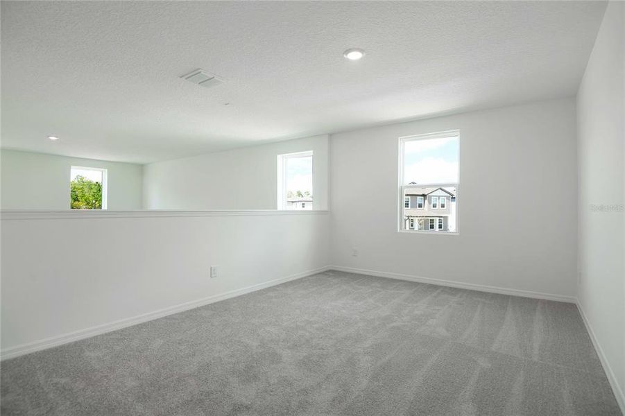 Spacious, unfurnished interior of a new home in Ellington Place, St. Cloud (Image 14).