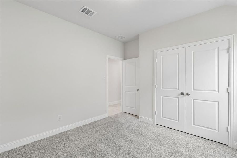 Spacious, unfurnished interior of a new home in Sicily, Princeton (Image 11).