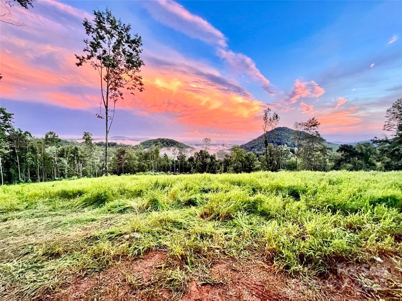 Image 19 of a home in .