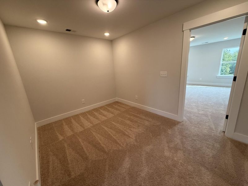 Spacious, unfurnished interior of a new home in Blythe Mill Townhomes, Waxhaw (Image 16).