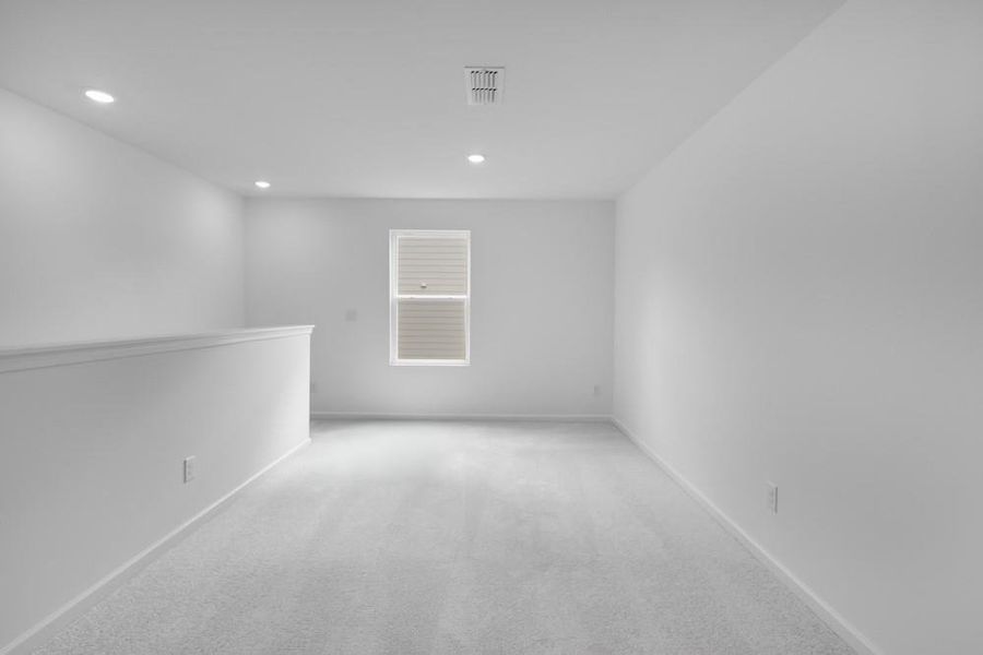 Image 5 of a home in Heritage River.