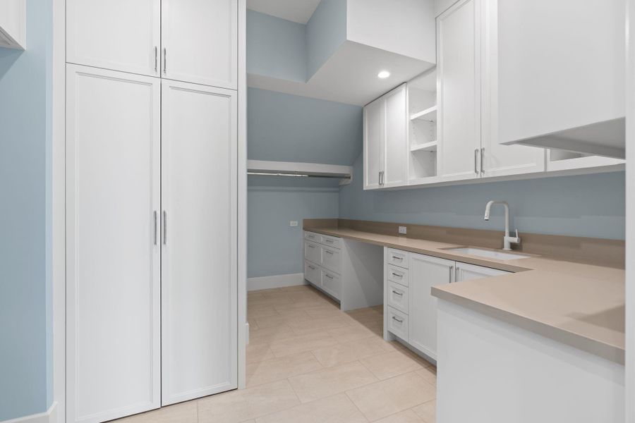 Furnished interior view inside a new home in , Houston (Image 31).