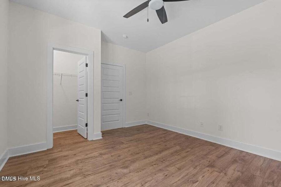 355 Shaw Rd 355 Shaw Rd