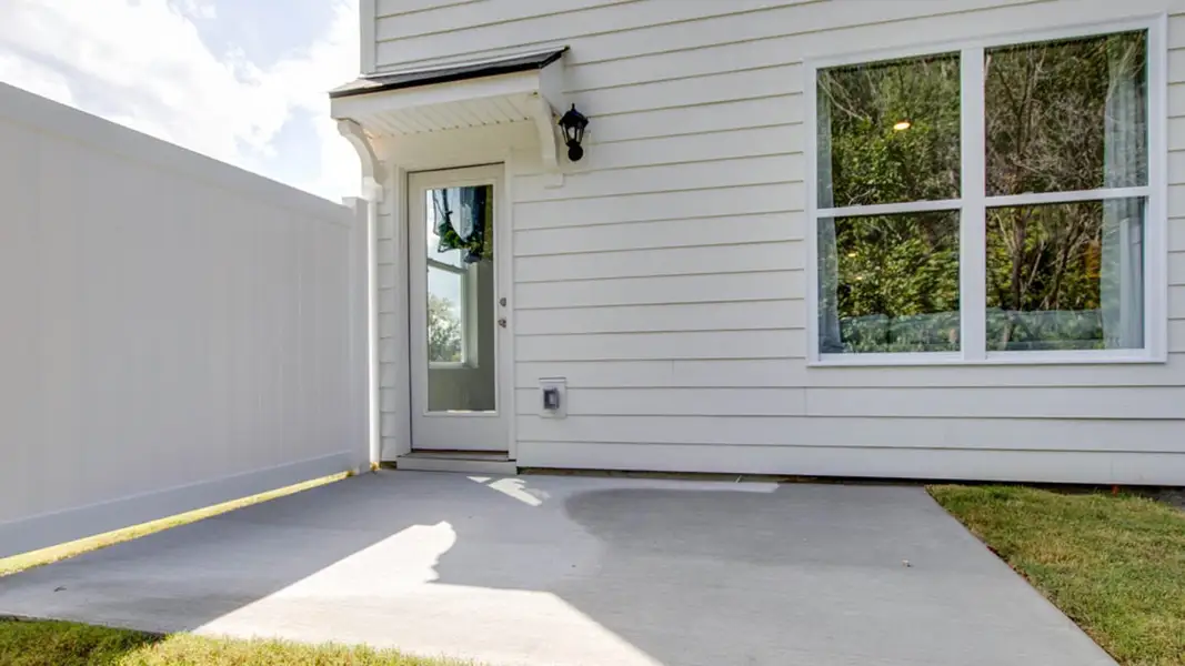 Exterior details and patio area of a home in Paddington Place, Baxter (Image 2).