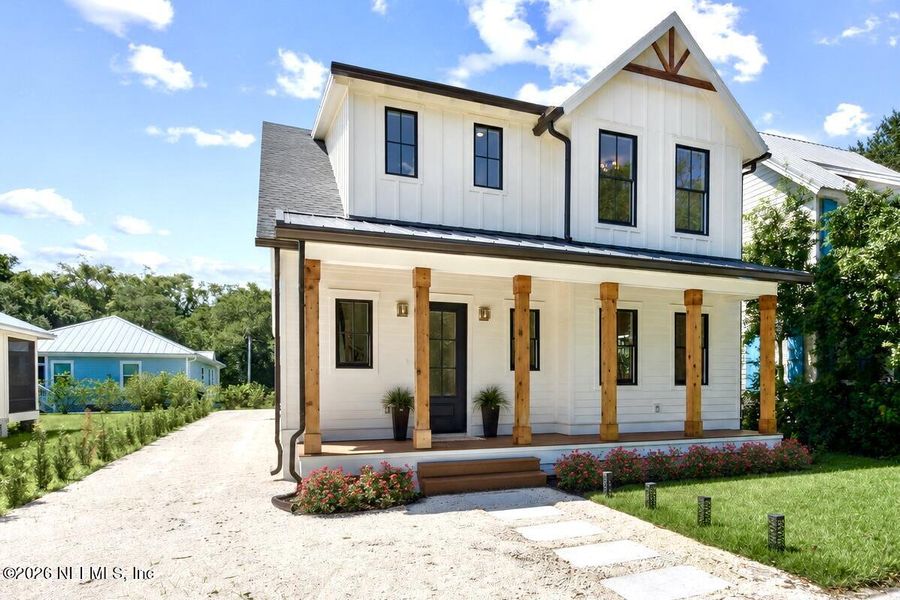 Front exterior of a new home in , Fernandina Beach, FL, highlighting curb appeal (Image 28).