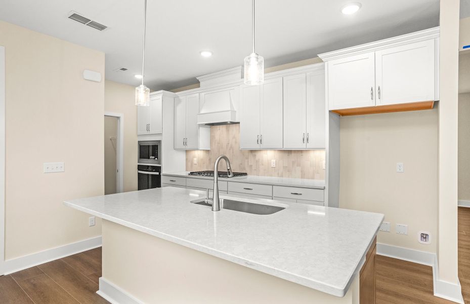 Furnished interior view inside a new home in Del Webb Barton Village, Lebanon (Image 8). Furnished interior view inside a new home in Del Webb Barton Village, Lebanon (Image 8).