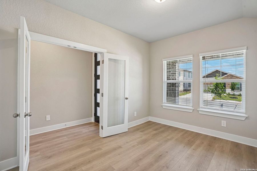 Spacious, unfurnished interior of a new home in Stetson Ridge, Marion (Image 29).