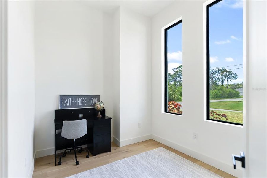 Furnished interior view inside a new home in , Port Charlotte (Image 43).
