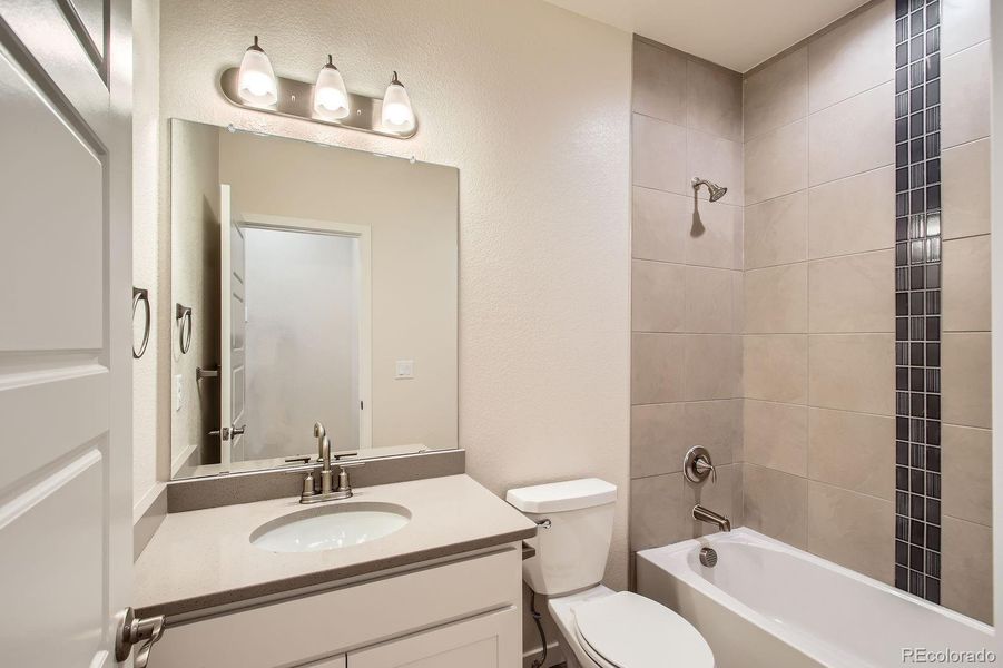 Furnished interior view inside a new home in Buffalo Highlands – Commerce City, Commerce City (Image 5).