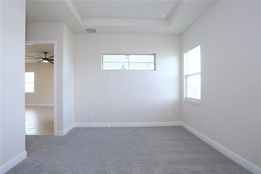 Spacious, unfurnished interior of a new home in , St. Cloud (Image 14).