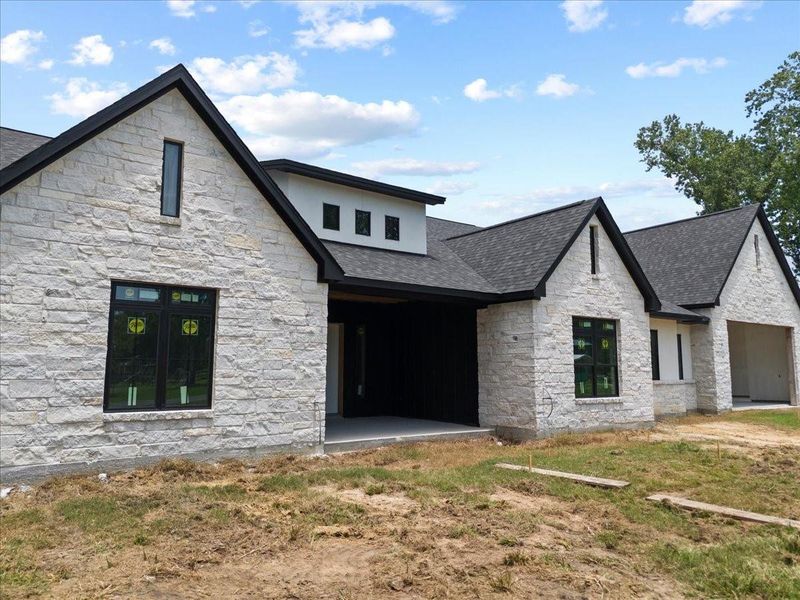 Great front porch. Great front porch.