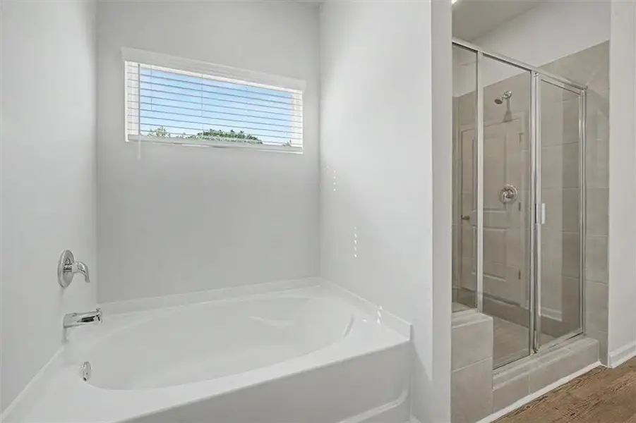 Furnished interior view inside a new home in , Grayson (Image 5).