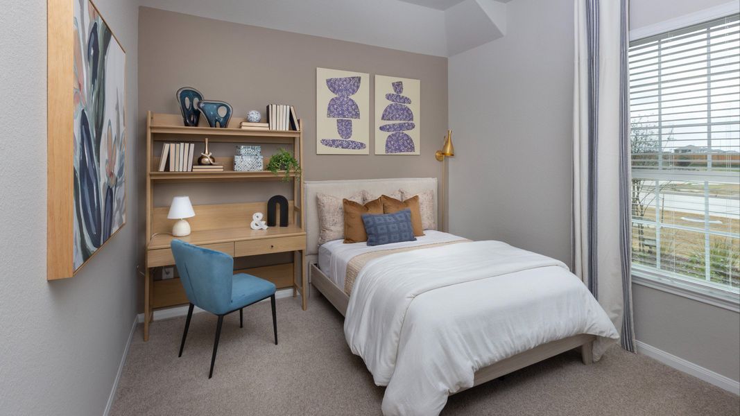 Representative furnished interior of a home built from the The Highlands by Legend Homes in Lake Conroe Area Homes, Montgomery (Image 11).