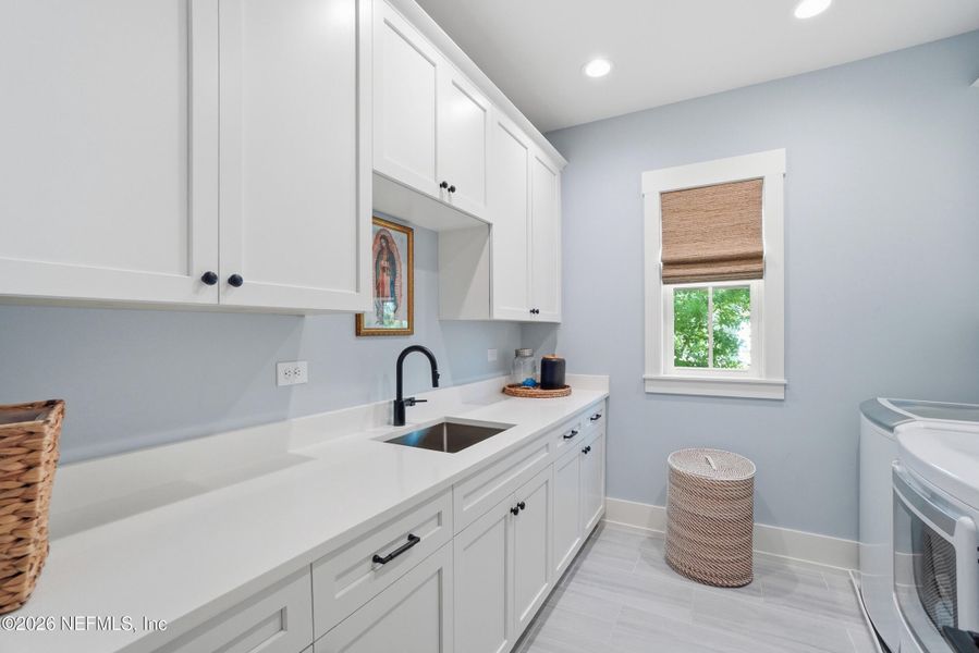 Furnished interior view inside a new home in , Ponte Vedra Beach (Image 19).