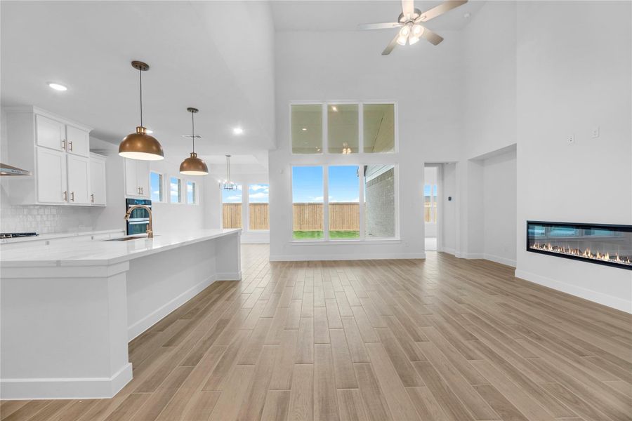 Spacious, unfurnished interior of a new home in Bridgeland, Cypress (Image 18).