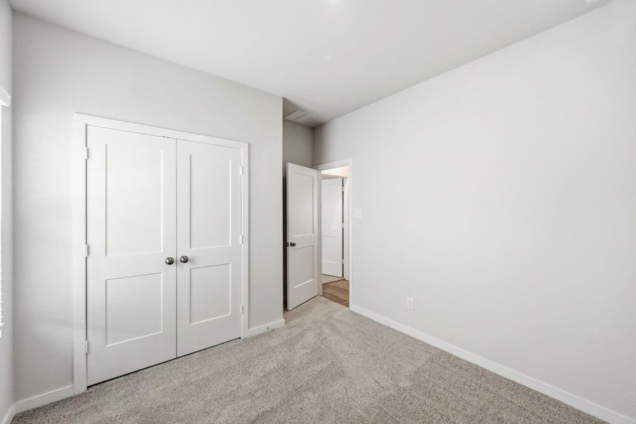Spacious, unfurnished interior of a new home in The Villages at Westpointe, Dayton (Image 26).