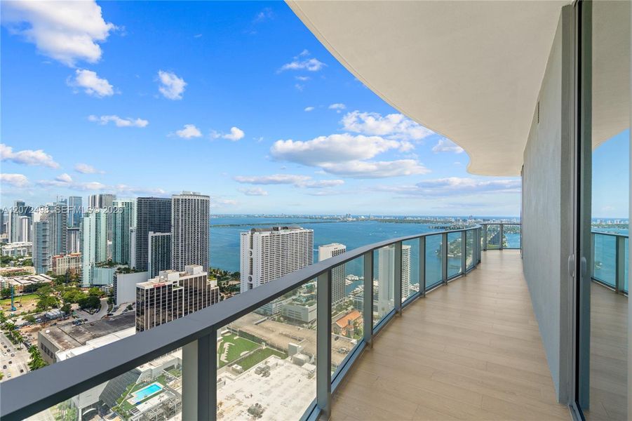 Condo located in Miami, FL showcasing its design and architecture (Image 30). Condo located in Miami, FL showcasing its design and architecture (Image 30).