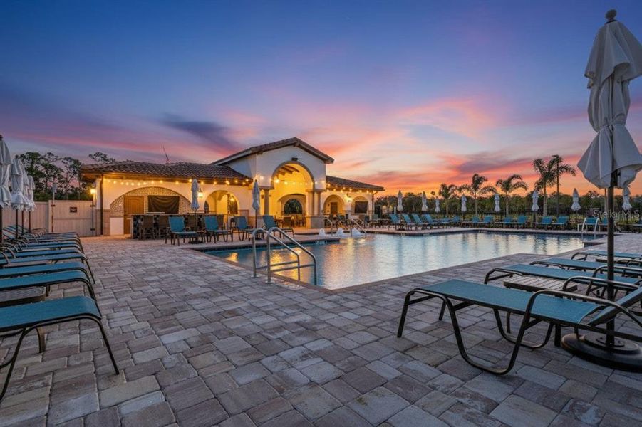 Community amenities in , North Port (Image 39).