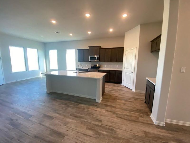 Furnished interior view inside a new home in Hillview Addition, Decatur (Image 6).