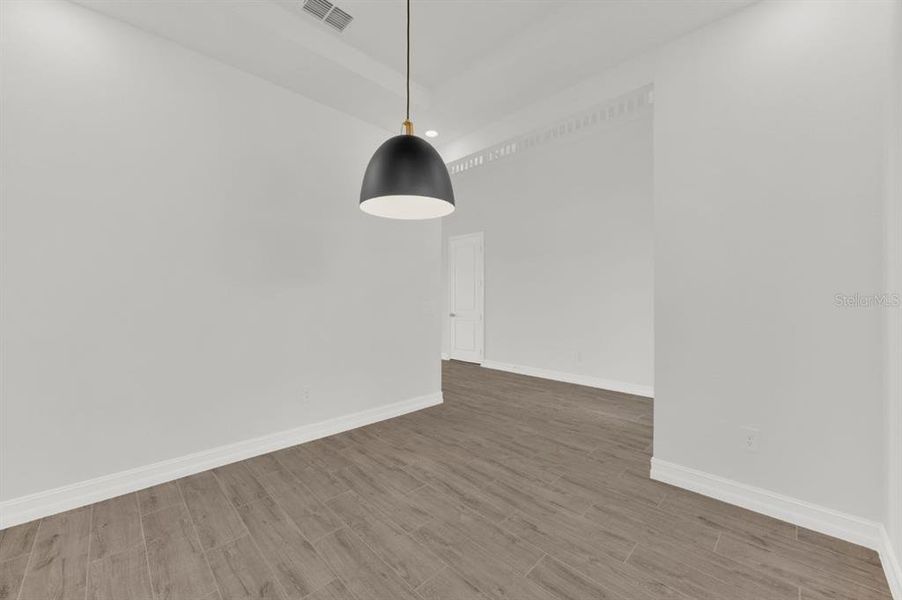Spacious, unfurnished interior of a new home in SouthShore Yacht Club, Ruskin (Image 20). Spacious, unfurnished interior of a new home in SouthShore Yacht Club, Ruskin (Image 20).