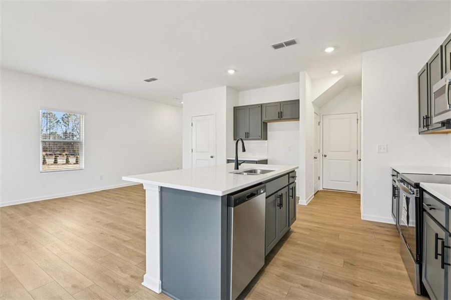 Furnished interior view inside a new home in Leydenview, Mableton (Image 8). Furnished interior view inside a new home in Leydenview, Mableton (Image 8).