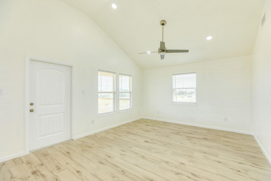 Spacious, unfurnished interior of a new home in , Surfside Beach (Image 15). Spacious, unfurnished interior of a new home in , Surfside Beach (Image 15).