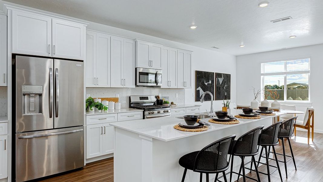 West Core P013 Maple Kitchen 3of5 F1