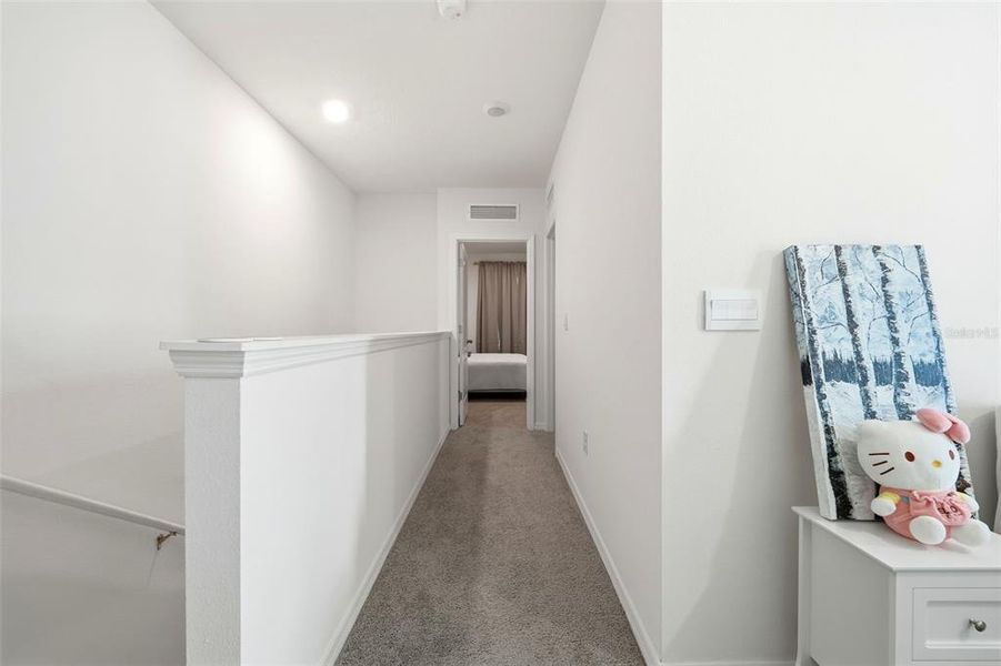 Furnished interior view inside a new home in , Kissimmee (Image 36).