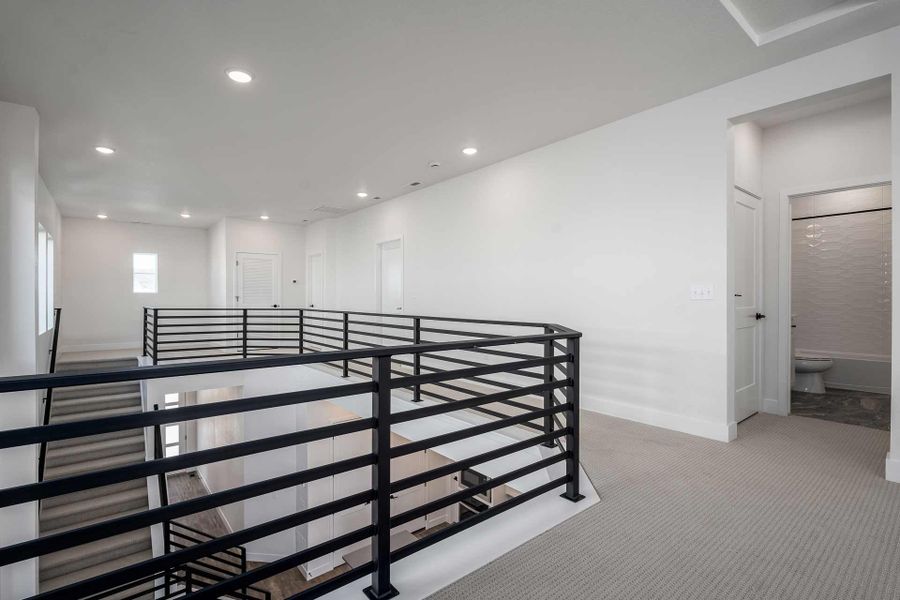 The Terra Linda - Landing