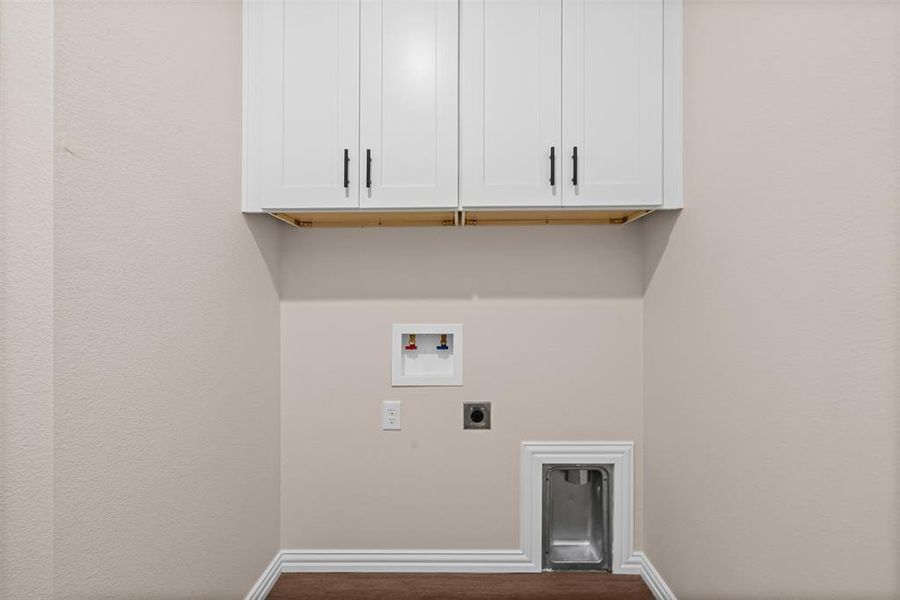 Spacious, unfurnished interior of a new home in , Mineral Wells (Image 29).